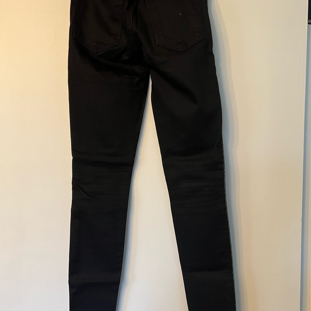 J Brand photo ready Jean with silver piping - Picture 7 of 7